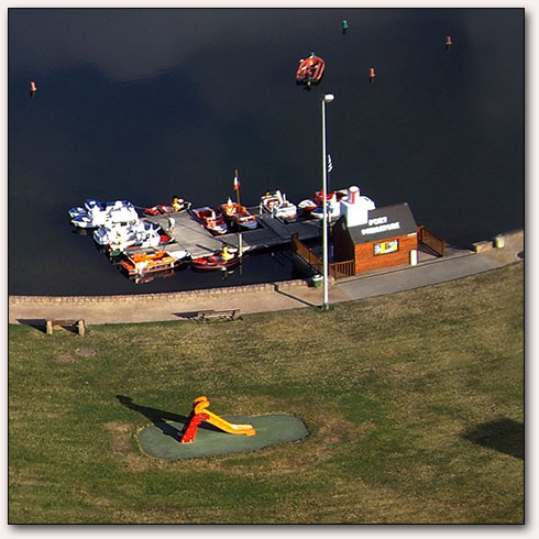 Photographie aérienne prise avec un ballon captif gonflé à l'hélium du port de Perros-Guirec avec un zoom final